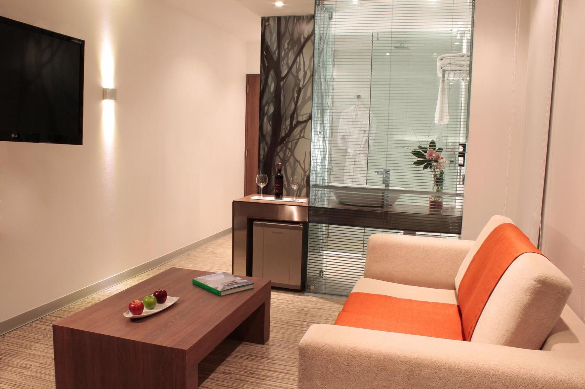 Shg Bogota 100 Design Hotel Стая снимка